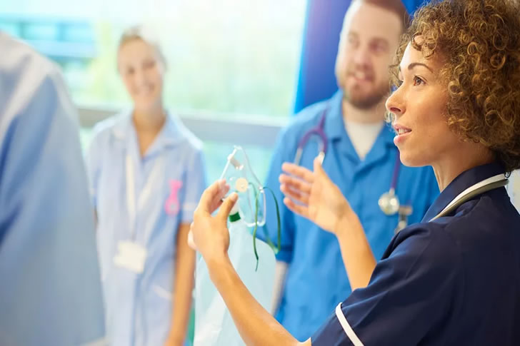 Effective Salary Negotiation Tips for Nurses