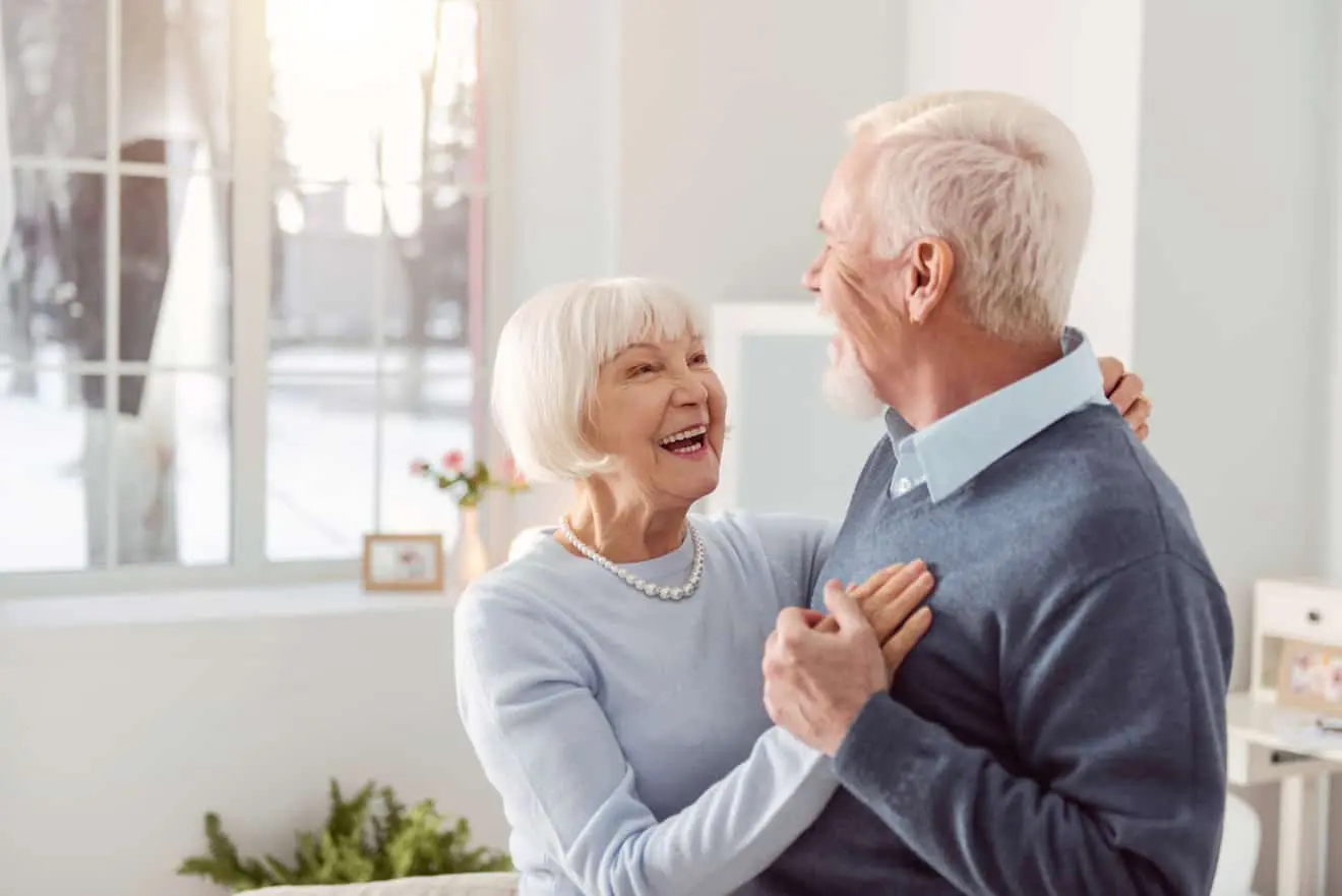 Affordable Senior Living: Tips and Services to Consider