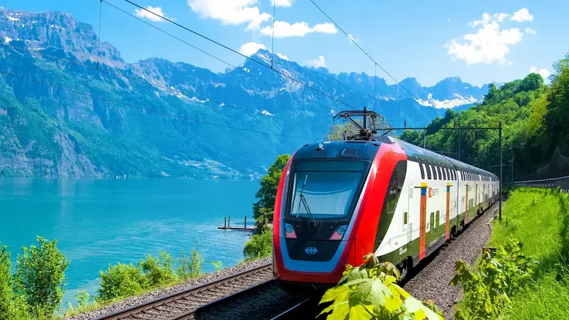 Senior Discounts on Rail Travel: Tips to Save Big